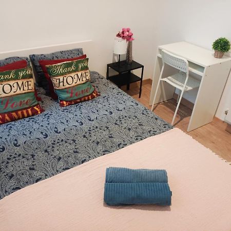 Private Rooms In Born Barcelona Eksteriør billede