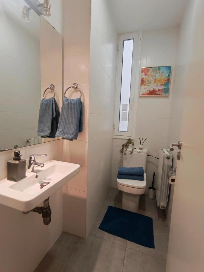 Private Rooms In Born Barcelona Eksteriør billede